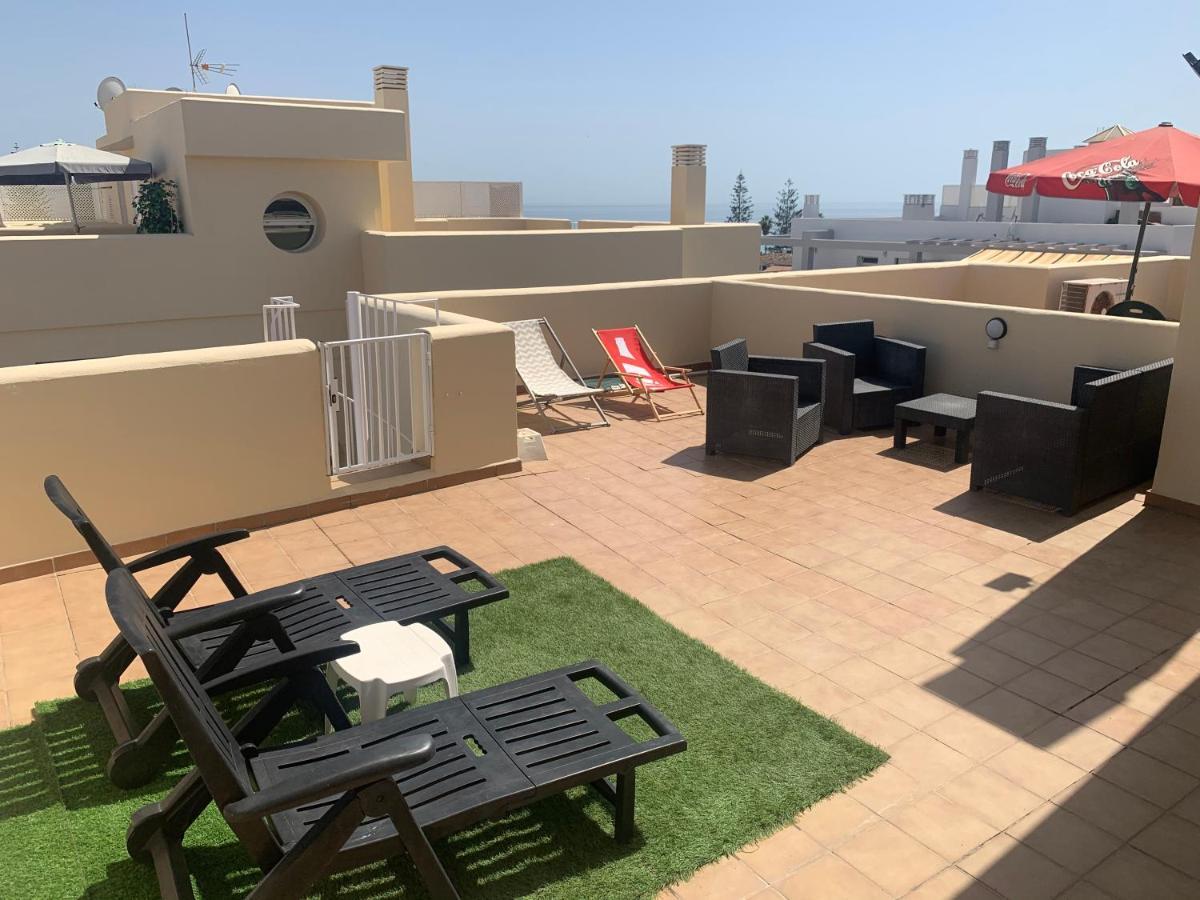 Appartamento Apartamento Ático a 50 metros de la playa Will Rincón de la Victoria Esterno foto