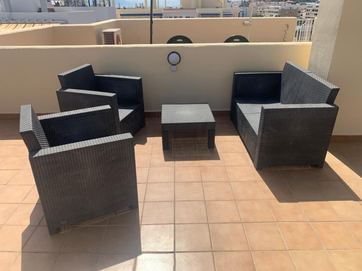 Appartamento Apartamento Ático a 50 metros de la playa Will Rincón de la Victoria Esterno foto
