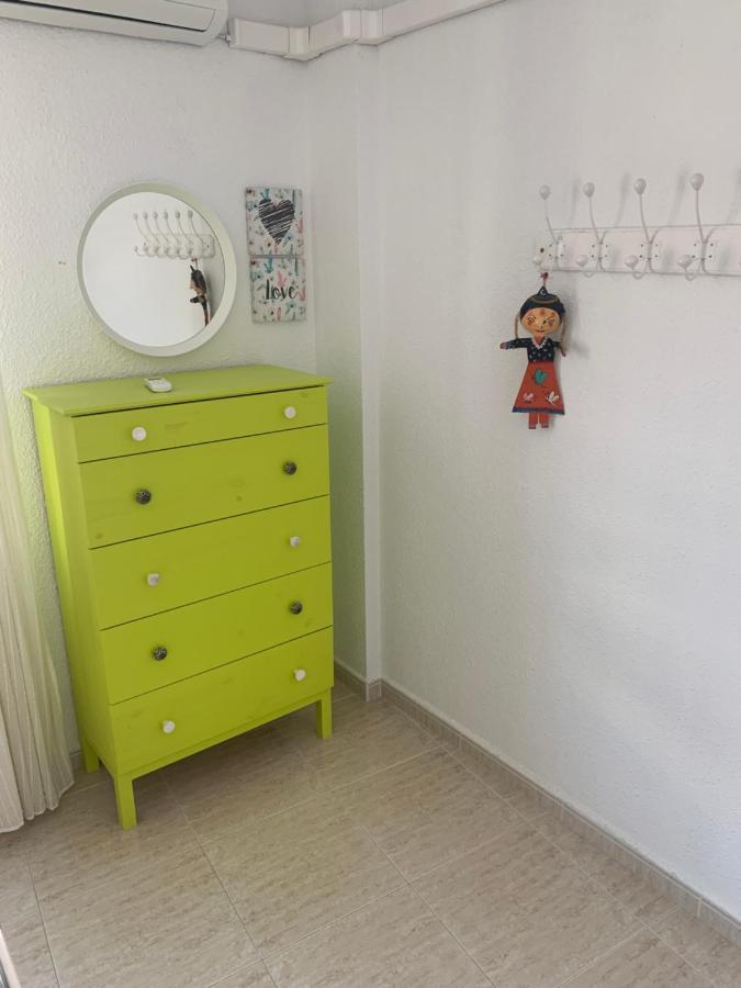Appartamento Apartamento Ático a 50 metros de la playa Will Rincón de la Victoria Esterno foto