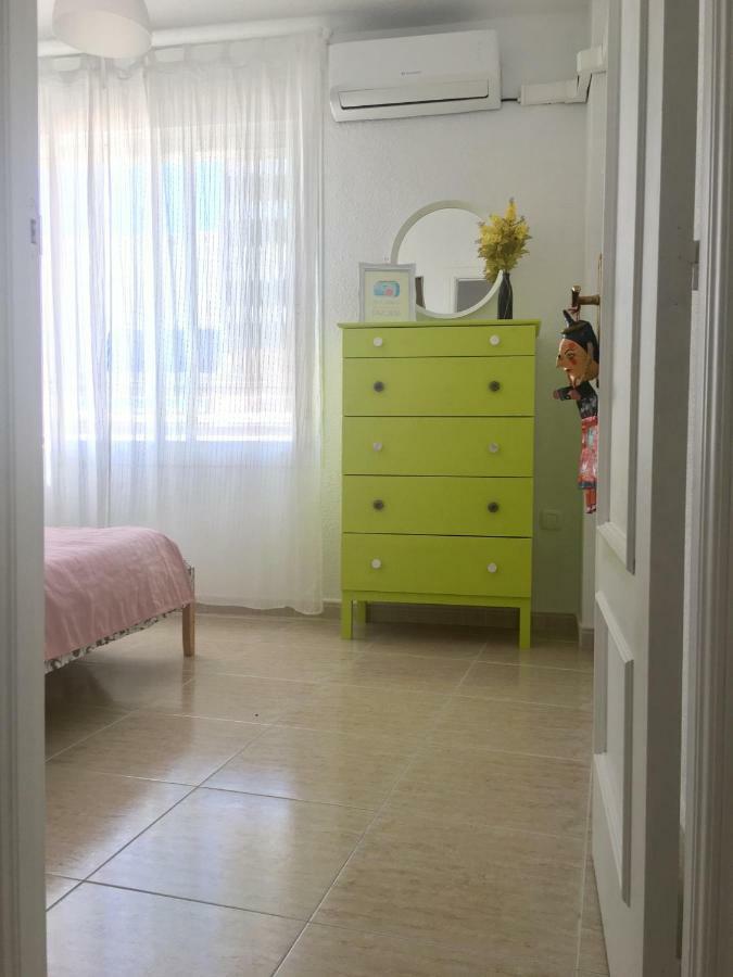 Appartamento Apartamento Ático a 50 metros de la playa Will Rincón de la Victoria Esterno foto