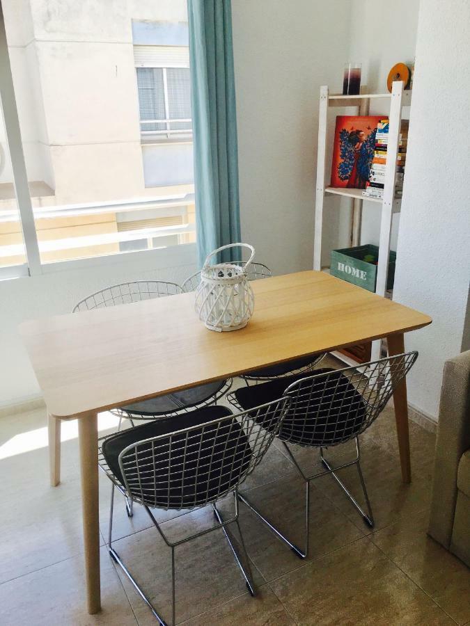 Appartamento Apartamento Ático a 50 metros de la playa Will Rincón de la Victoria Esterno foto