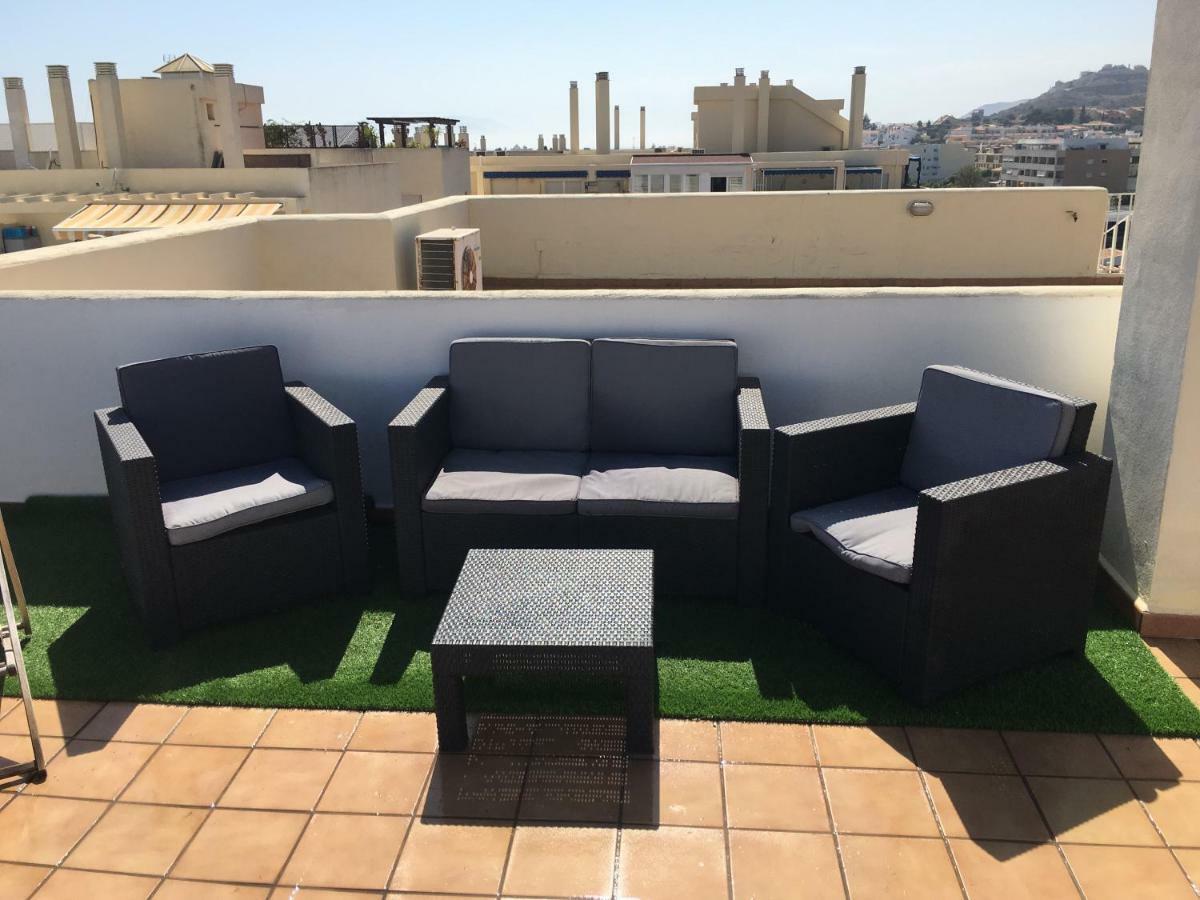 Appartamento Apartamento Ático a 50 metros de la playa Will Rincón de la Victoria Esterno foto