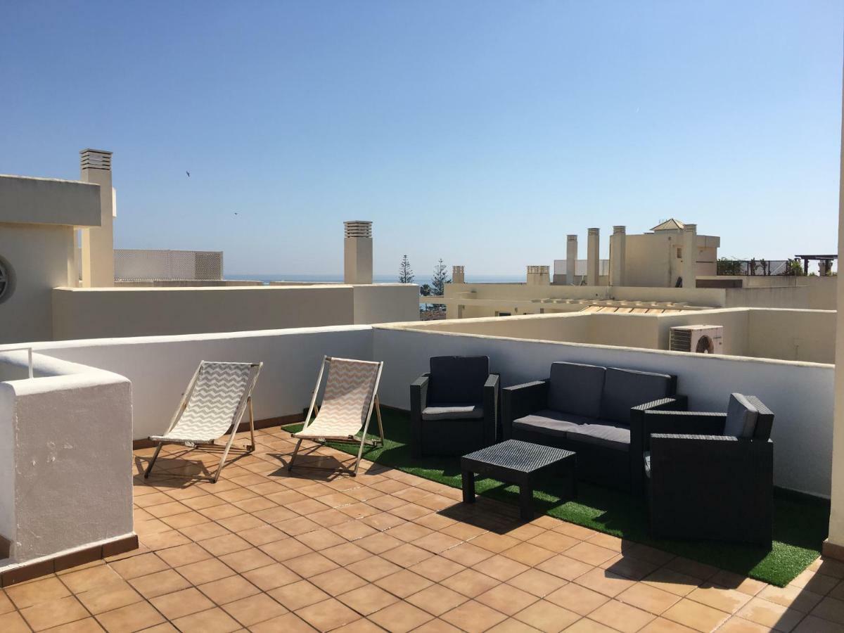 Appartamento Apartamento Ático a 50 metros de la playa Will Rincón de la Victoria Esterno foto