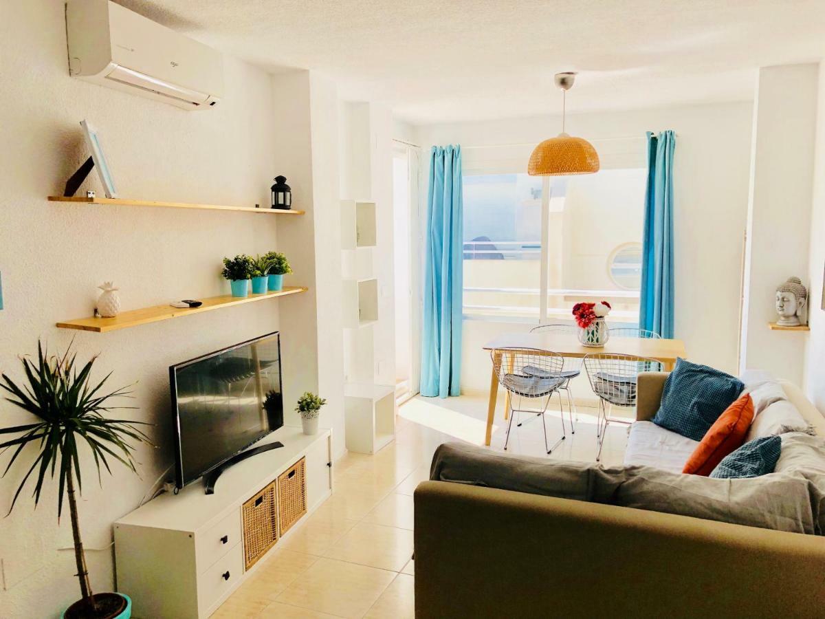 Appartamento Apartamento Ático a 50 metros de la playa Will Rincón de la Victoria Esterno foto